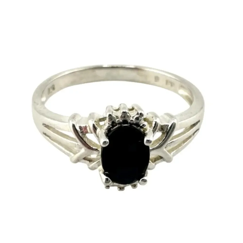 925 Sterling Silver Dark Blue Sapphire Oval Elegant Prong Set Size 8.75 Ring